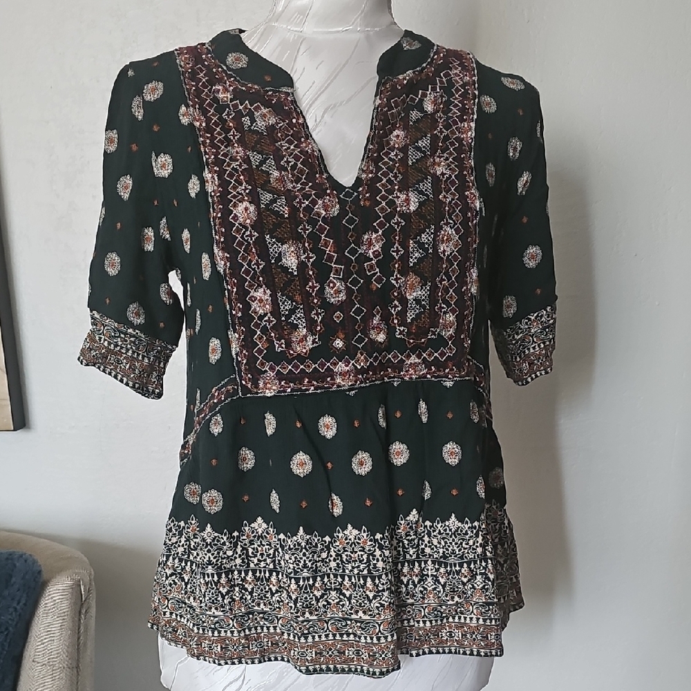 Knox Rose Dark Green Printed Peasant Tunic with Rust & Cream Embroidery